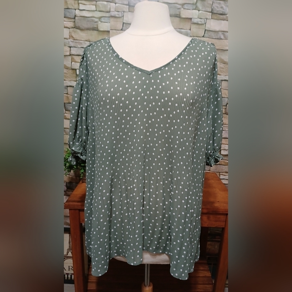 Est 1946 Green Polka Dot Blouse 14/16W Whimsigoth